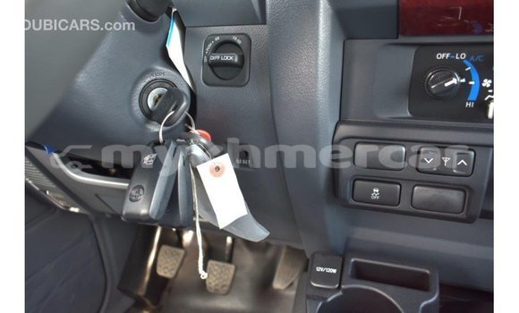 Acheter Import Voiture Toyota Land Cruiser Autre à Import - Dubai, Kampot Province Acheter Import Voiture Toyota Land Cruiser Autre à Import - Dubai, Kampot Province