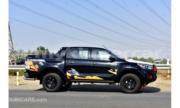 Acheter Import Voiture Toyota Hilux Noir à Import - Dubai, Kampot Province Acheter Import Voiture Toyota Hilux Noir à Import - Dubai, Kampot Province