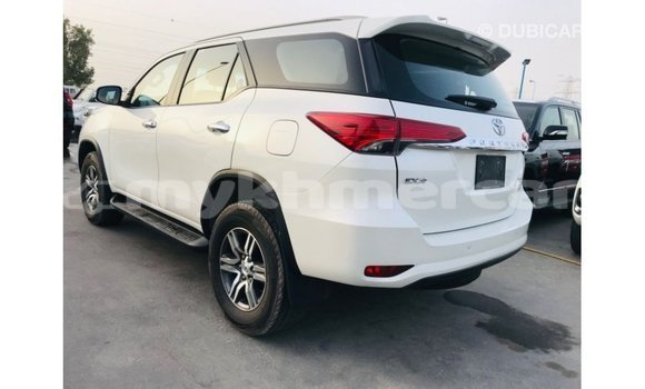 ទិញ នាំចូល Toyota Fortuner White ឡាន} ក្នុង Import - Dubai ក្នុង Kampot Province ទិញ នាំចូល Toyota Fortuner White ឡាន} ក្នុង Import - Dubai ក្នុង Kampot Province