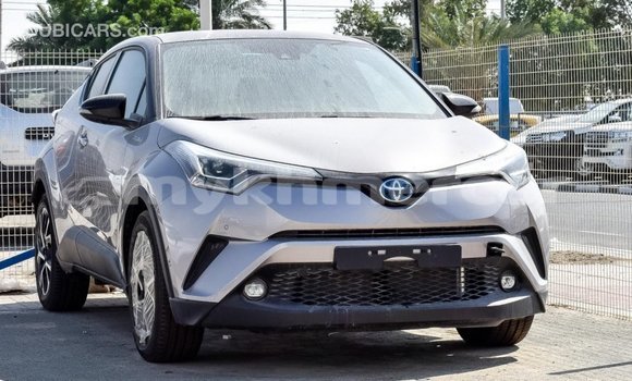 Acheter Import Voiture Toyota C-HR Autre à Import - Dubai, Kampot Province Acheter Import Voiture Toyota C-HR Autre à Import - Dubai, Kampot Province