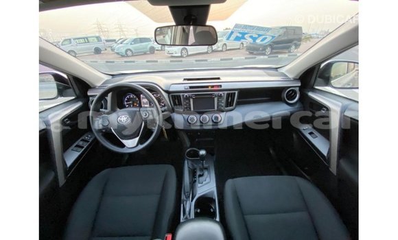 Acheter Import Utilitaire Toyota HiAce Autre à Import - Dubai, Kampot Province Acheter Import Utilitaire Toyota HiAce Autre à Import - Dubai, Kampot Province