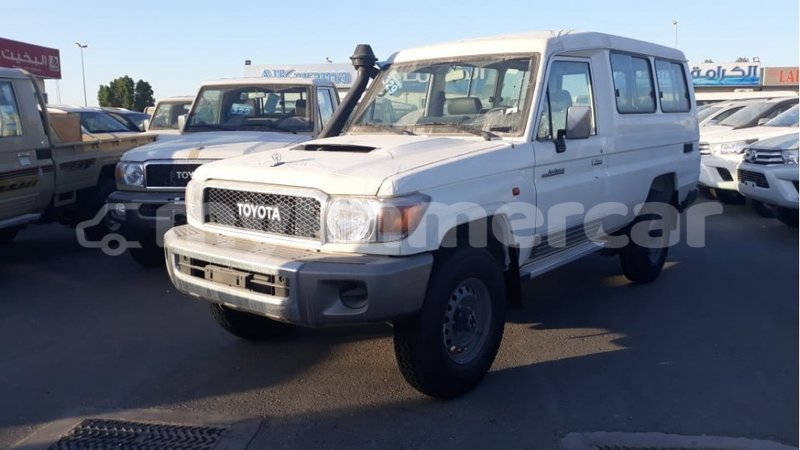 Big with watermark toyota land cruiser kampot province import dubai 3733