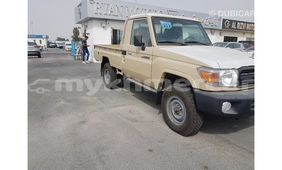 ទិញ នាំចូល Toyota Land Cruiser Beige ឡាន} ក្នុង Import - Dubai ក្នុង Kampot Province ទិញ នាំចូល Toyota Land Cruiser Beige ឡាន} ក្នុង Import - Dubai ក្នុង Kampot Province