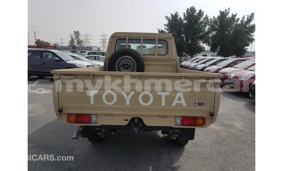 ទិញ នាំចូល Toyota Land Cruiser Beige ឡាន} ក្នុង Import - Dubai ក្នុង Kampot Province ទិញ នាំចូល Toyota Land Cruiser Beige ឡាន} ក្នុង Import - Dubai ក្នុង Kampot Province