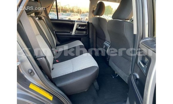 Acheter Import Utilitaire Toyota HiAce Autre à Import - Dubai, Kampot Province Acheter Import Utilitaire Toyota HiAce Autre à Import - Dubai, Kampot Province