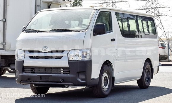 ទិញ នាំចូល Toyota Hiace White ឡាន} ក្នុង Import - Dubai ក្នុង Kampot Province ទិញ នាំចូល Toyota Hiace White ឡាន} ក្នុង Import - Dubai ក្នុង Kampot Province