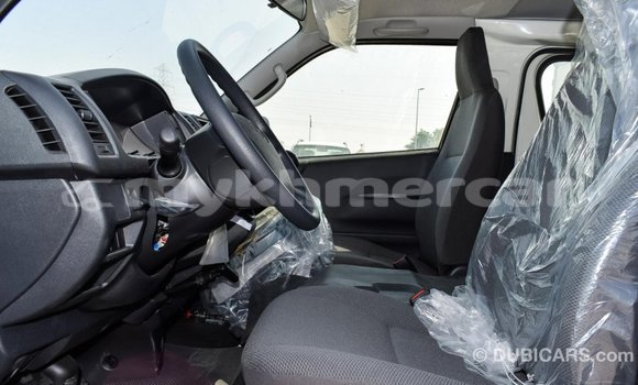 ទិញ នាំចូល Toyota Hiace White ឡាន} ក្នុង Import - Dubai ក្នុង Kampot Province ទិញ នាំចូល Toyota Hiace White ឡាន} ក្នុង Import - Dubai ក្នុង Kampot Province
