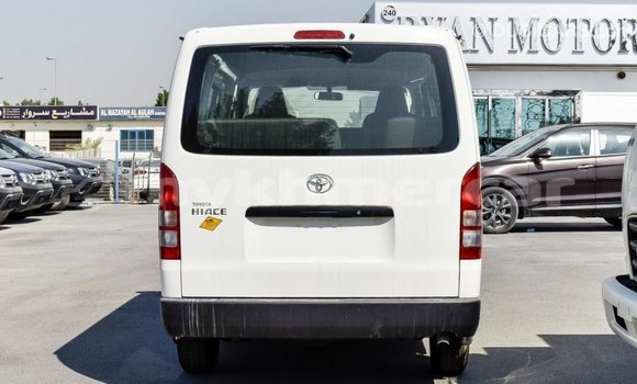 ទិញ នាំចូល Toyota Hiace White ឡាន} ក្នុង Import - Dubai ក្នុង Kampot Province ទិញ នាំចូល Toyota Hiace White ឡាន} ក្នុង Import - Dubai ក្នុង Kampot Province