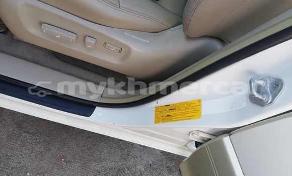 Acheter Occasion Voiture Lexus RX 300 Blanc à Phnom Penh, Phnom Penh Acheter Occasion Voiture Lexus RX 300 Blanc à Phnom Penh, Phnom Penh