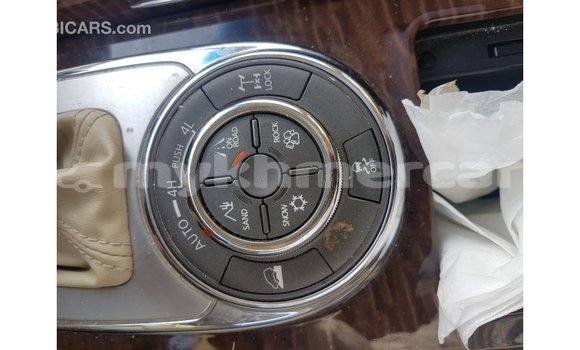 Acheter Import Voiture Nissan Patrol Blanc à Import - Dubai, Kampot Province Acheter Import Voiture Nissan Patrol Blanc à Import - Dubai, Kampot Province