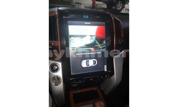 Acheter Import Voiture Toyota Land Cruiser Noir à Import - Dubai, Kampot Province Acheter Import Voiture Toyota Land Cruiser Noir à Import - Dubai, Kampot Province