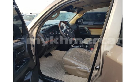 Buy Import Toyota Land Cruiser Other Car in Import - Dubai in Kampot Province Buy Import Toyota Land Cruiser Other Car in Import - Dubai in Kampot Province