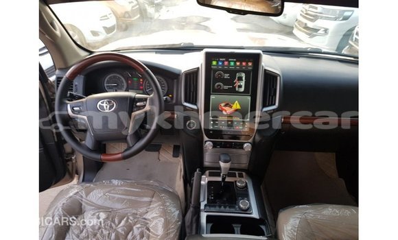 Buy Import Toyota Land Cruiser Other Car in Import - Dubai in Kampot Province Buy Import Toyota Land Cruiser Other Car in Import - Dubai in Kampot Province