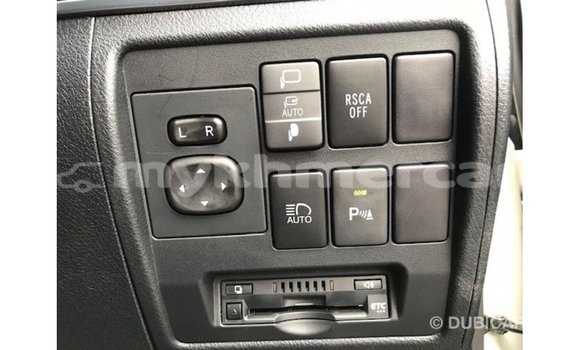 ទិញ នាំចូល Toyota Land Cruiser White ឡាន} ក្នុង Import - Dubai ក្នុង Kampot Province ទិញ នាំចូល Toyota Land Cruiser White ឡាន} ក្នុង Import - Dubai ក្នុង Kampot Province