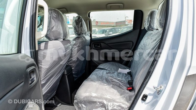 Big with watermark mitsubishi l200 kampot province import dubai 3786