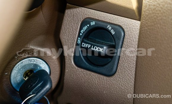 Buy Import Toyota Land Cruiser Beige Car in Import - Dubai in Kampot Province Buy Import Toyota Land Cruiser Beige Car in Import - Dubai in Kampot Province