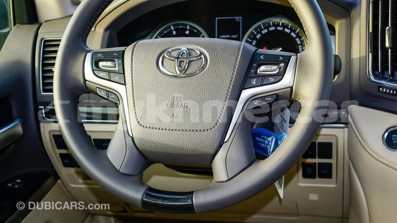 Big with watermark toyota land cruiser kampot province import dubai 3788