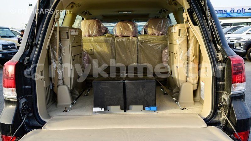 Big with watermark toyota land cruiser kampot province import dubai 3788