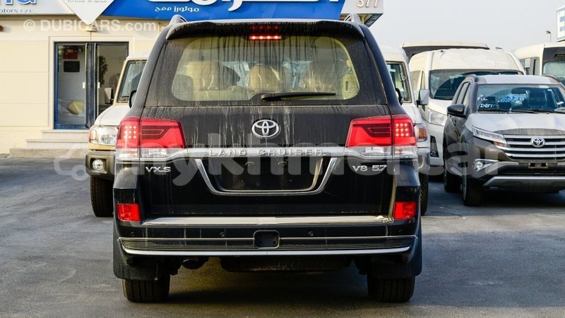 Big with watermark toyota land cruiser kampot province import dubai 3788