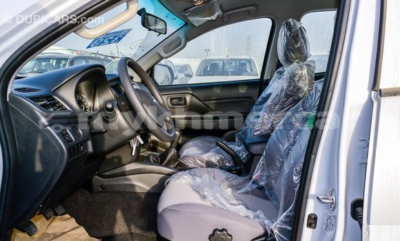 Buy Import Mitsubishi L200 White Car in Import - Dubai in Kampot Province Buy Import Mitsubishi L200 White Car in Import - Dubai in Kampot Province