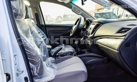 Buy Import Mitsubishi L200 White Car in Import - Dubai in Kampot Province Buy Import Mitsubishi L200 White Car in Import - Dubai in Kampot Province