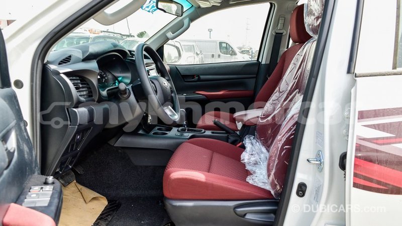 Big with watermark toyota hilux kampot province import dubai 3794