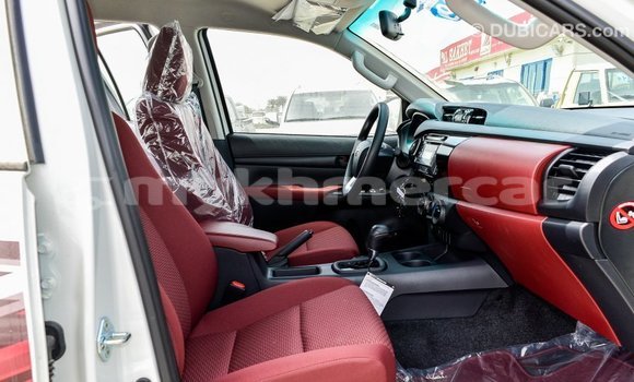 Buy Import Toyota Hilux White Car in Import - Dubai in Kampot Province Buy Import Toyota Hilux White Car in Import - Dubai in Kampot Province