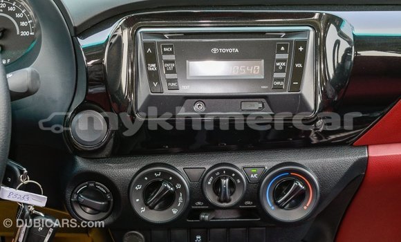 Buy Import Toyota Hilux White Car in Import - Dubai in Kampot Province Buy Import Toyota Hilux White Car in Import - Dubai in Kampot Province