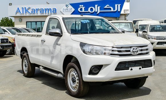 Buy Import Toyota Hilux White Car in Import - Dubai in Kampot Province Buy Import Toyota Hilux White Car in Import - Dubai in Kampot Province