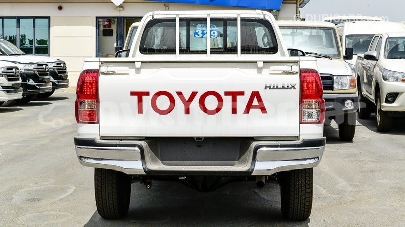 Big with watermark toyota hilux kampot province import dubai 3795
