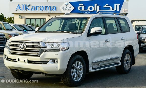 Buy Import Toyota Land Cruiser White Car in Import - Dubai in Kampot Province Buy Import Toyota Land Cruiser White Car in Import - Dubai in Kampot Province