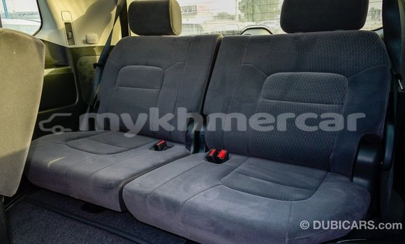 Buy Import Toyota Land Cruiser White Car in Import - Dubai in Kampot Province Buy Import Toyota Land Cruiser White Car in Import - Dubai in Kampot Province