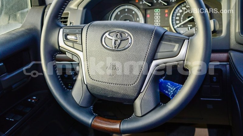 Big with watermark toyota land cruiser kampot province import dubai 3796