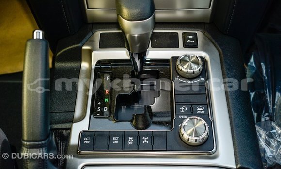 Buy Import Toyota Land Cruiser White Car in Import - Dubai in Kampot Province Buy Import Toyota Land Cruiser White Car in Import - Dubai in Kampot Province