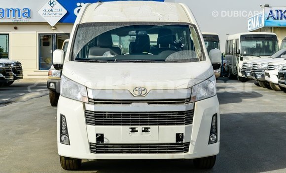 Buy Import Toyota Hiace White Car in Import - Dubai in Kampot Province Buy Import Toyota Hiace White Car in Import - Dubai in Kampot Province
