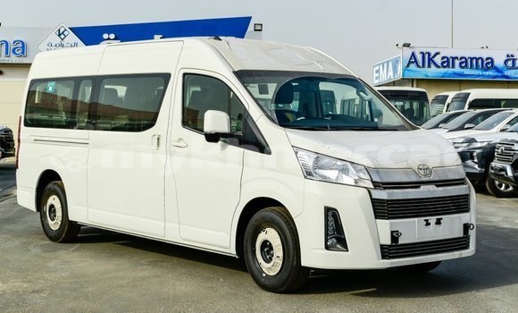 Buy Import Toyota Hiace White Car in Import - Dubai in Kampot Province Buy Import Toyota Hiace White Car in Import - Dubai in Kampot Province