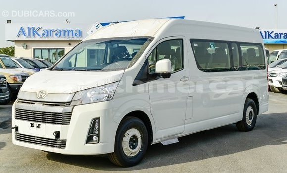 Buy Import Toyota Hiace White Car in Import - Dubai in Kampot Province Buy Import Toyota Hiace White Car in Import - Dubai in Kampot Province