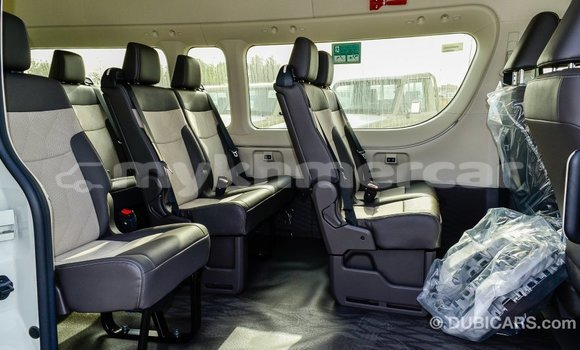 Buy Import Toyota Hiace White Car in Import - Dubai in Kampot Province Buy Import Toyota Hiace White Car in Import - Dubai in Kampot Province