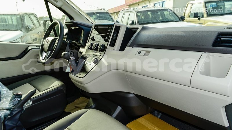 Big with watermark toyota hiace kampot province import dubai 3798