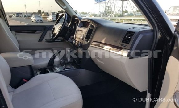 Buy Import Mitsubishi Pajero Black Car in Import - Dubai in Kampot Province Buy Import Mitsubishi Pajero Black Car in Import - Dubai in Kampot Province