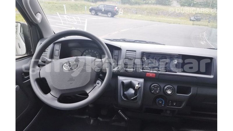 Big with watermark toyota hiace kampot province import dubai 3810