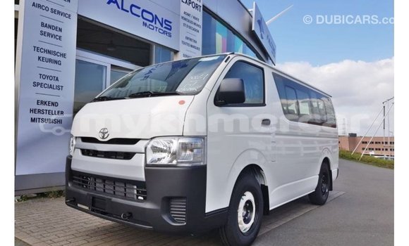 Buy Import Toyota Hiace White Car in Import - Dubai in Kampot Province Buy Import Toyota Hiace White Car in Import - Dubai in Kampot Province