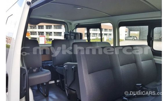Buy Import Toyota Hiace White Car in Import - Dubai in Kampot Province Buy Import Toyota Hiace White Car in Import - Dubai in Kampot Province