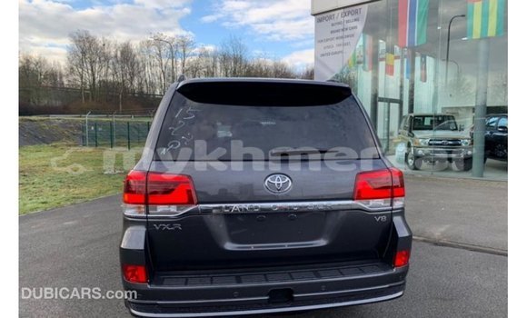 Buy Import Toyota Land Cruiser Other Car in Import - Dubai in Kampot Province Buy Import Toyota Land Cruiser Other Car in Import - Dubai in Kampot Province