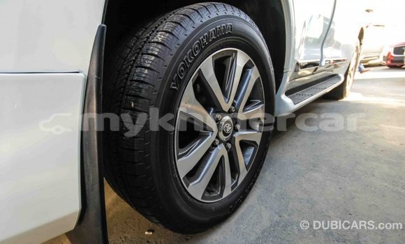 Buy Import Toyota Land Cruiser White Car in Import - Dubai in Kampot Province Buy Import Toyota Land Cruiser White Car in Import - Dubai in Kampot Province