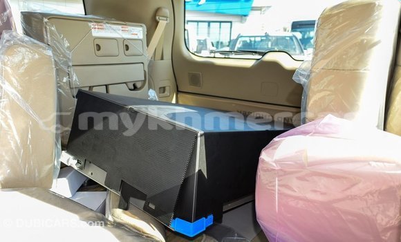 Buy Import Toyota Land Cruiser White Car in Import - Dubai in Kampot Province Buy Import Toyota Land Cruiser White Car in Import - Dubai in Kampot Province