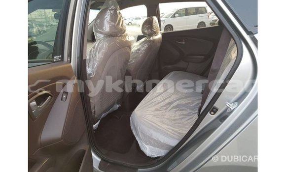 ទិញ នាំចូល Hyundai Tucson Other ឡាន} ក្នុង Import - Dubai ក្នុង Kampot Province ទិញ នាំចូល Hyundai Tucson Other ឡាន} ក្នុង Import - Dubai ក្នុង Kampot Province