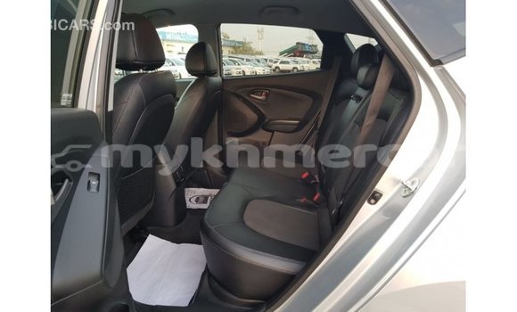 Buy Import Hyundai Tucson Other Car in Import - Dubai in Kampot Province Buy Import Hyundai Tucson Other Car in Import - Dubai in Kampot Province