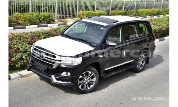 Acheter Import Voiture Toyota Land Cruiser Noir à Import - Dubai, Kampot Province Acheter Import Voiture Toyota Land Cruiser Noir à Import - Dubai, Kampot Province