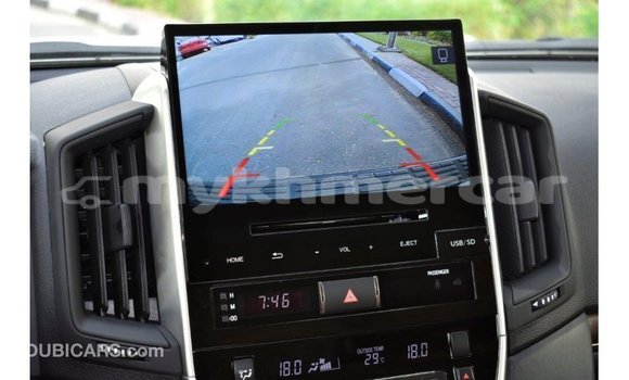 Acheter Import Voiture Toyota Land Cruiser Noir à Import - Dubai, Kampot Province Acheter Import Voiture Toyota Land Cruiser Noir à Import - Dubai, Kampot Province